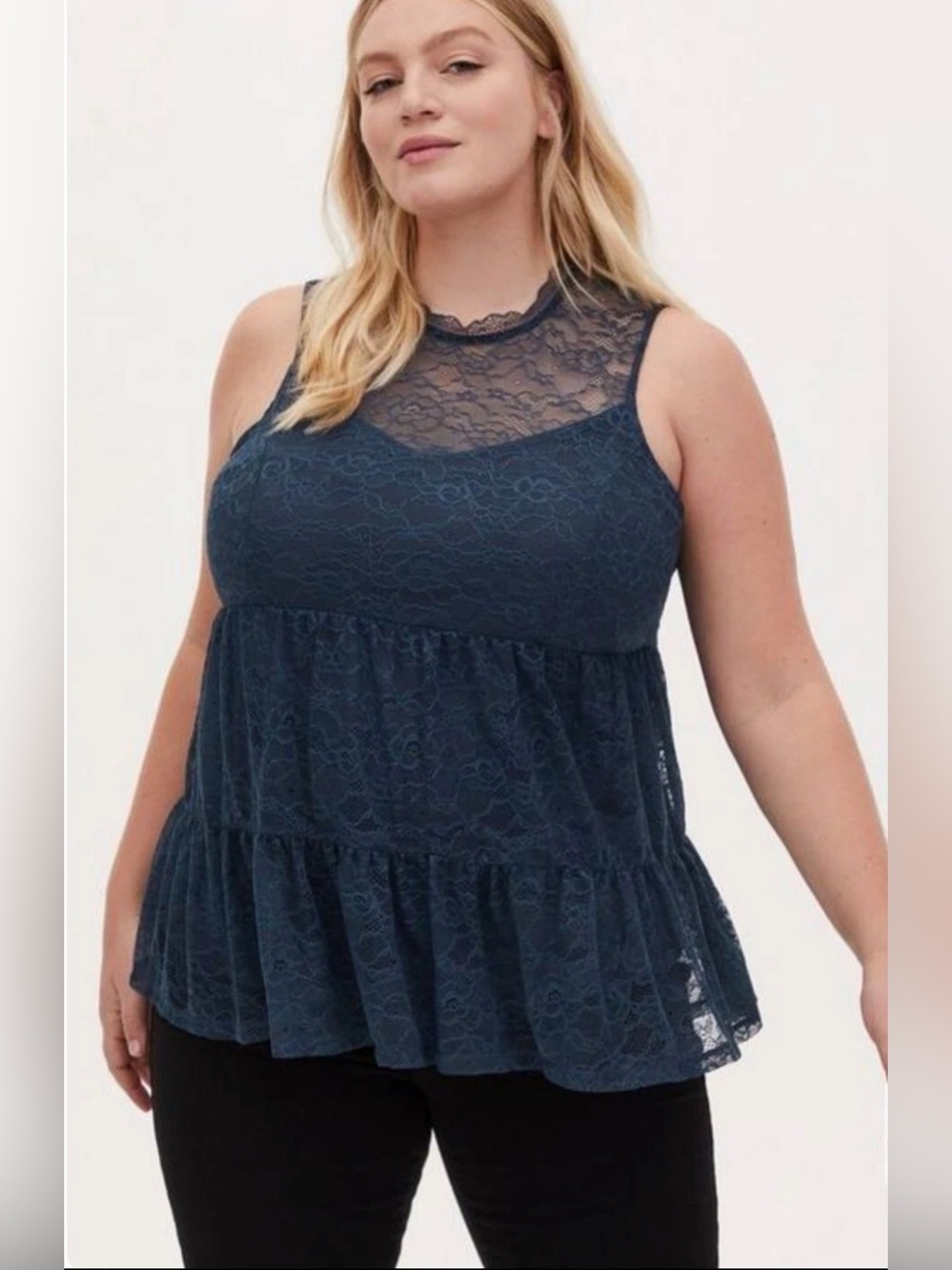 Torrid Women's Blue Lace Mock Neck Shirred Hem Sleeveless Tank Top Size 00 EUC
